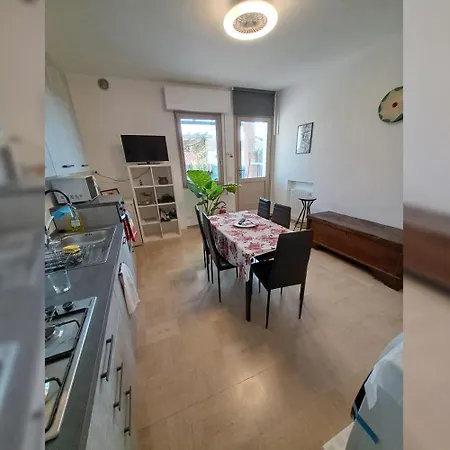 Reitia Penthouse In Historic Center אסטה